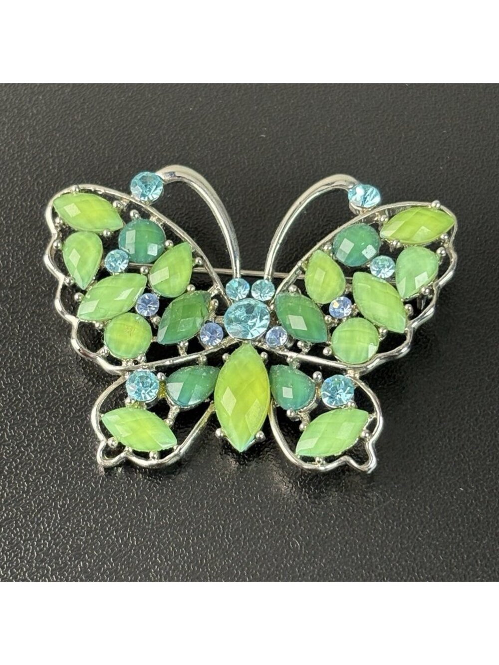 Green Emerald Color Butterfly Brooch Pin Gems Stones Silver Toned 2 1/8" Wide